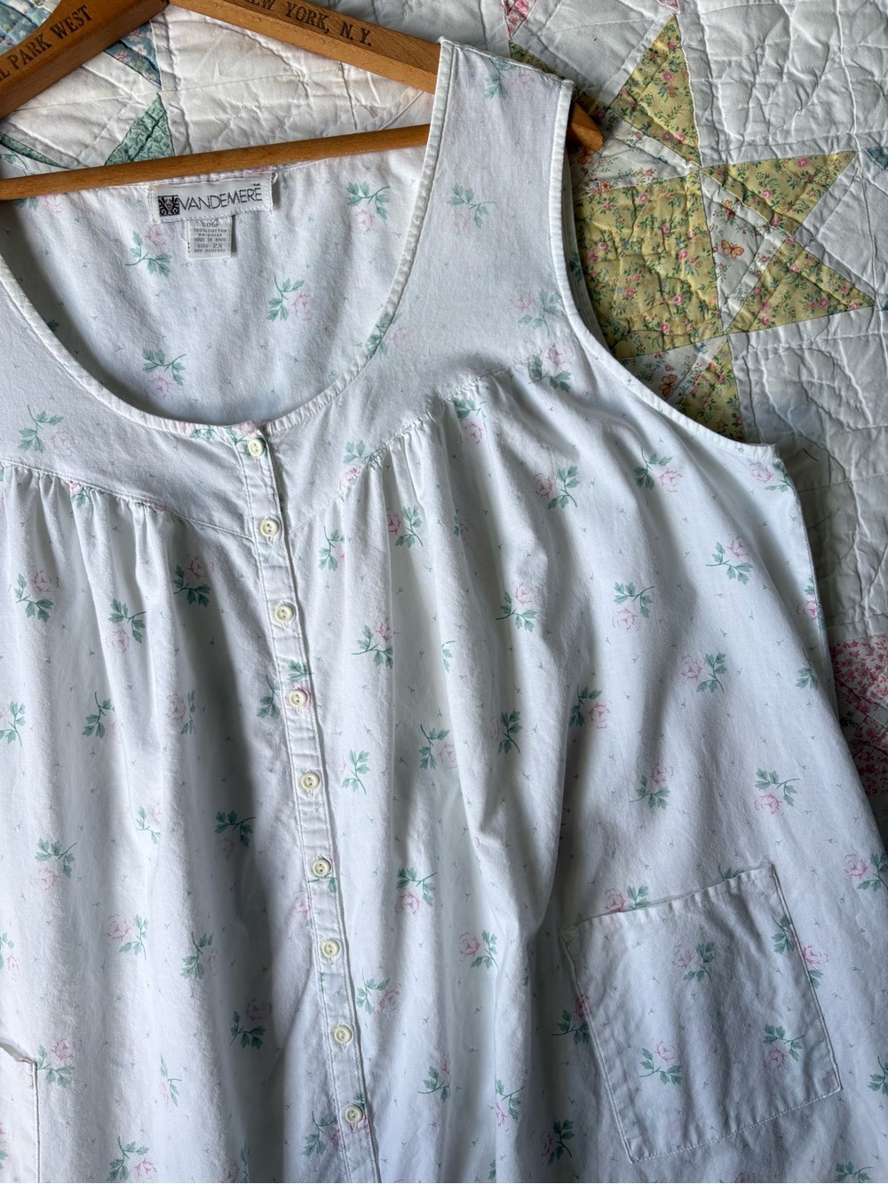 Vintage Floral Cotton Nightgown 2X Plus Size Cottagecore Pink Roses Long Midi